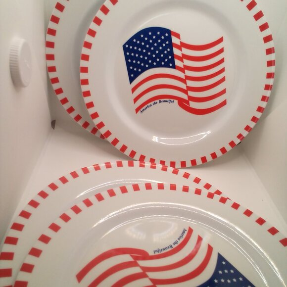 Melamine Ware America The Beautiful Plates Lot of 4 Flag 10" Patriotic July 4th - Picture 10 of 11